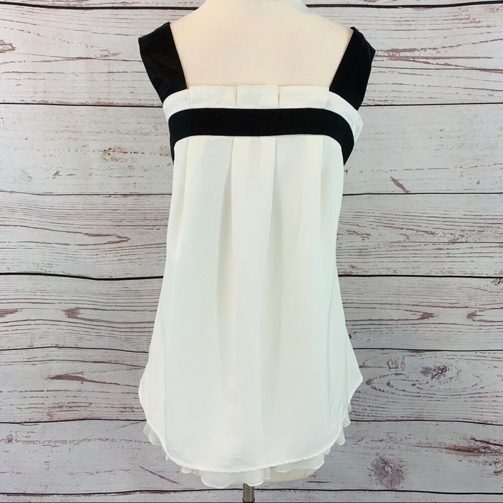 Simply Vera Vera Wang cream and black baby doll